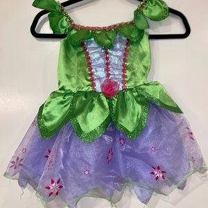 Girl’s costume